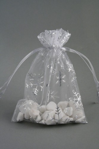 White Organza Gift Bag with Silver Snowflake Print. Size Approx 15cm x 11cm.