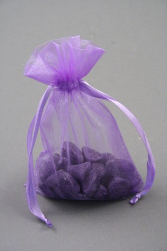 Lilac Organza Gift Bag & Wedding Favour Bag. Approx Size 15cm x 11cm.
