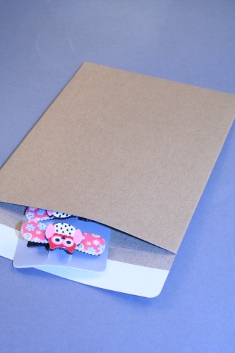 Natural Brown Kraft Envelope. Approx Size: 16cm x 12cm. (Products Not Included)