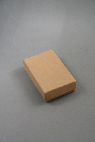 Natural Brown Kraft Paper Gift Box with Black Insert. Approx Size: 5cm x 8cm x 2.2cm. This Box has a Black Flocked Foam Pad Insert.