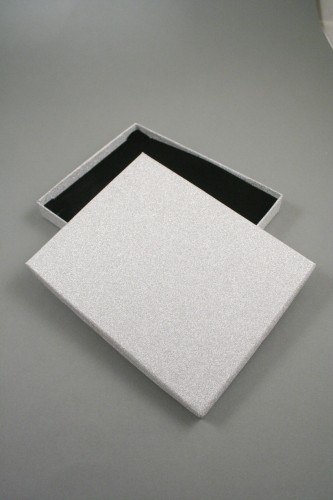 Silver Glitter Gift Box. Size Approx 18cm x 14cm x 2.5cm. This box has a black flocked foam pad insert